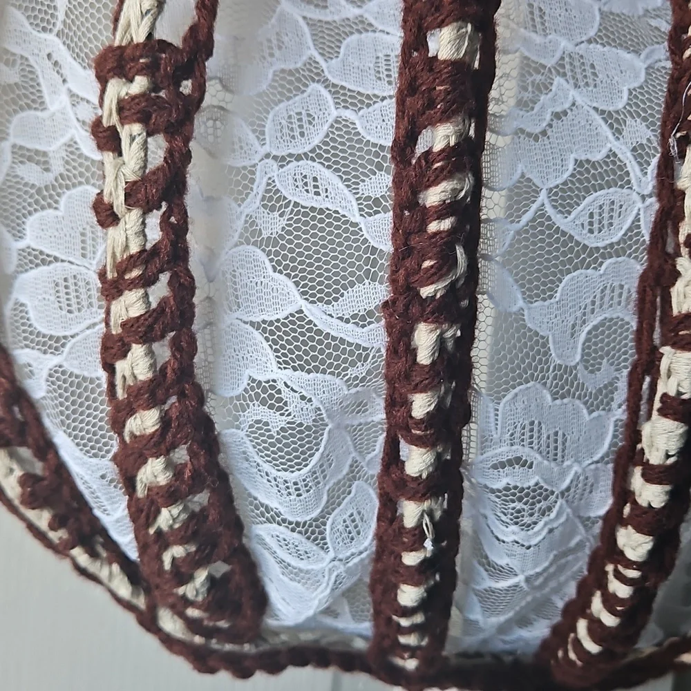 Lace Pumpkin Decor